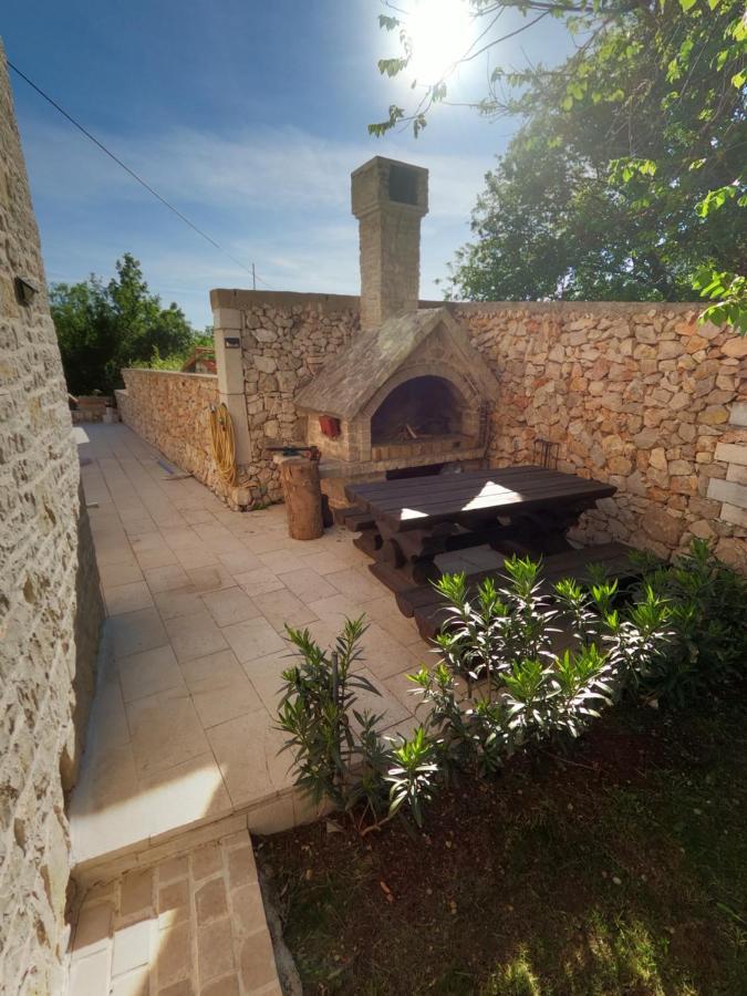 クラリェヴィツァ Stone House Ivaヴィラ エクステリア 写真